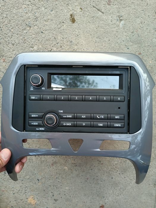 Штатная магнитола От кобальта новый