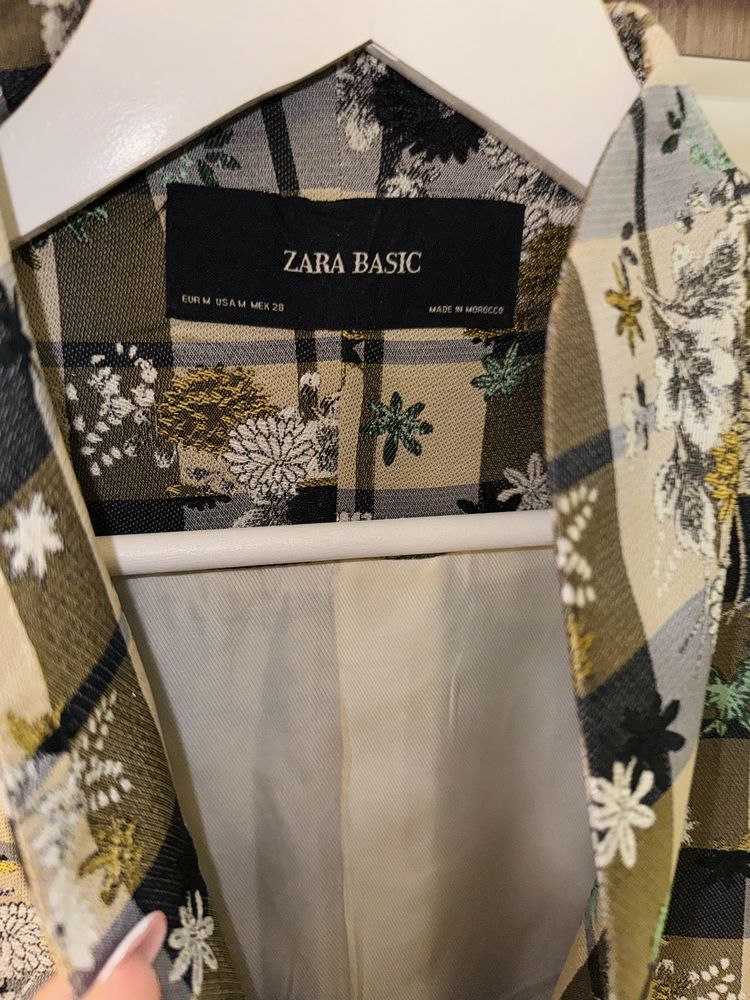 Costum Zara M/L nou