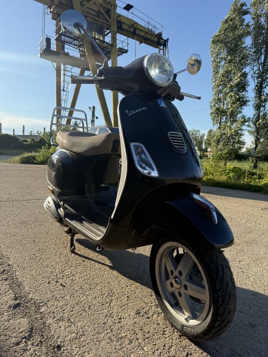 Piaggio Vespa fara permis