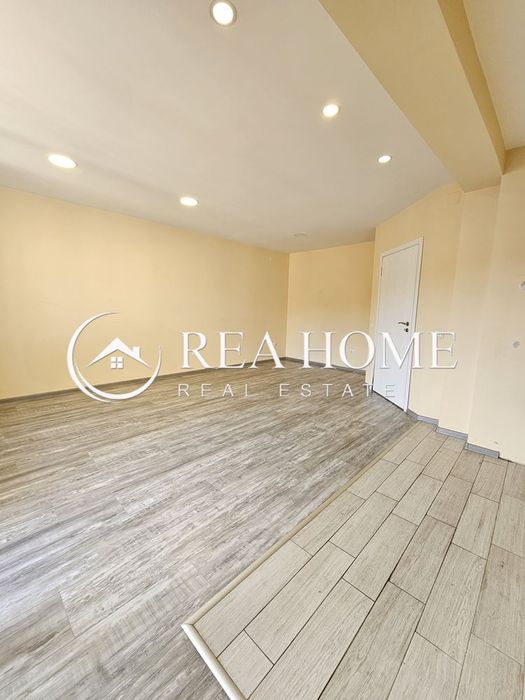 Продава се Двустаен апартамент в София, Център - 82 кв.м за 2885 €/кв.м - Снимка #2