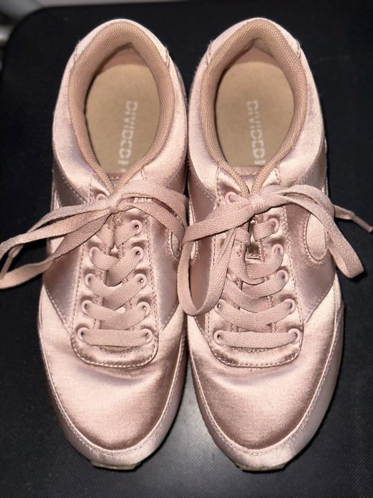 Adidași H&M 37 superbi