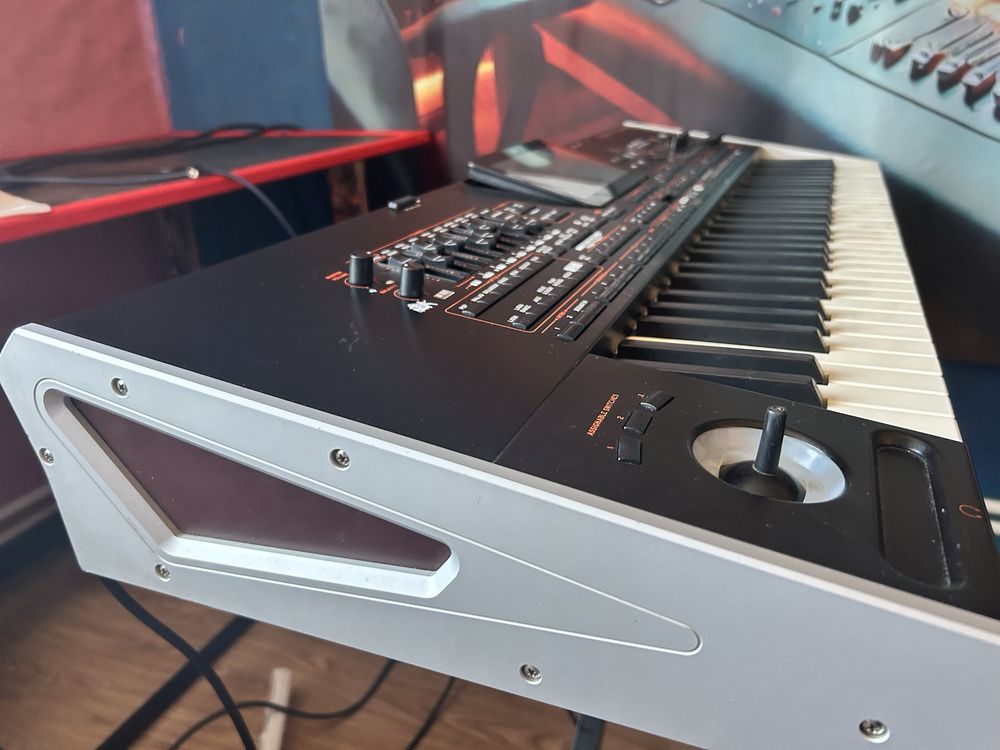 Korg pa4x 61 с информация за работа