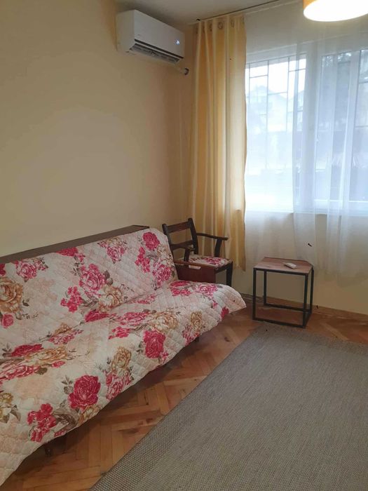 Двустаен апартамент в град Перник до Автогара и ЖП Гара