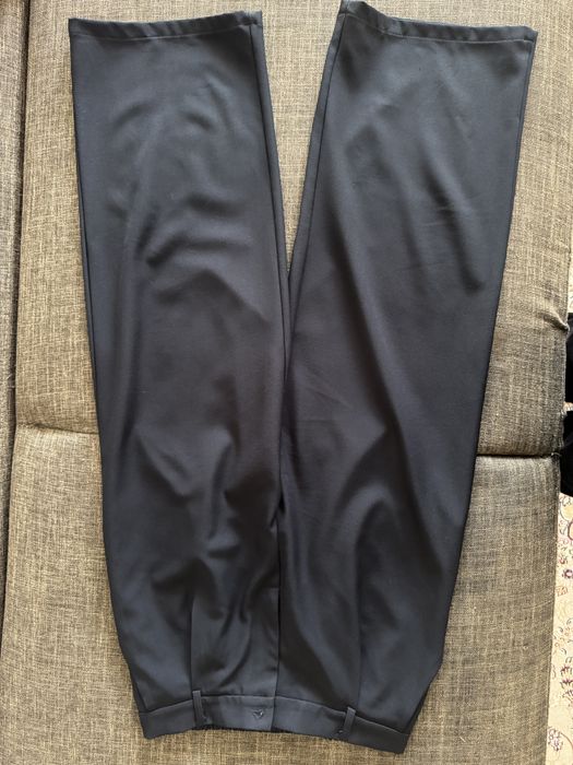 Темно-синие брюки в хорошем состоянии
