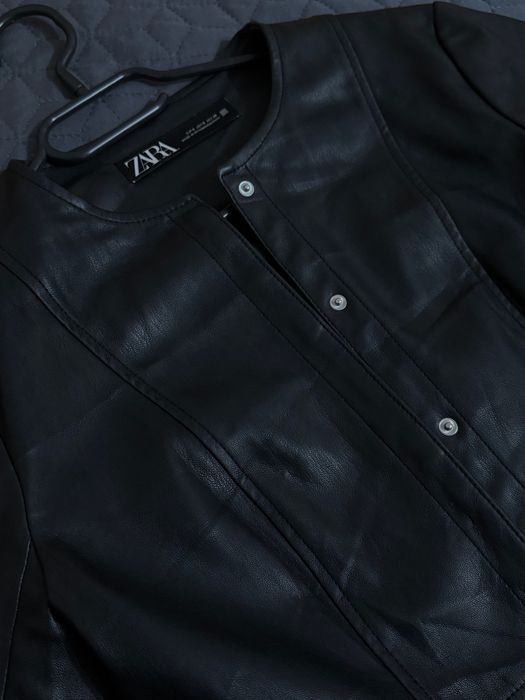 Дамско късо черно кожено яке ZARA