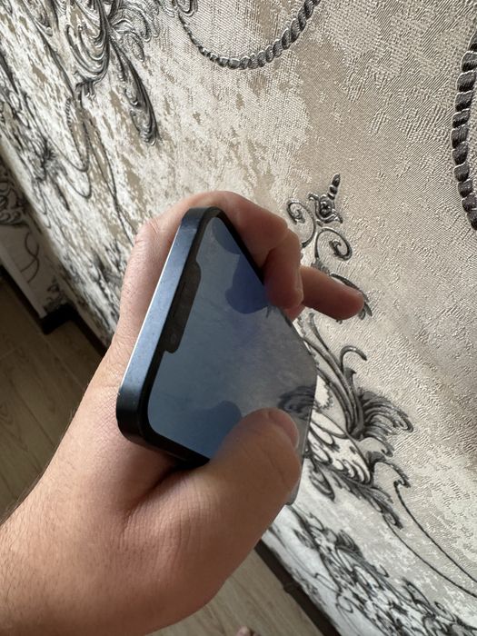 Iphone 13 срочно продам в идеальном состоянии с коробкой