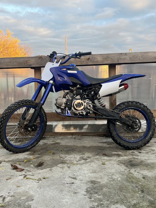 cross 125cc kxd vand sau shimb cu masina fara acte