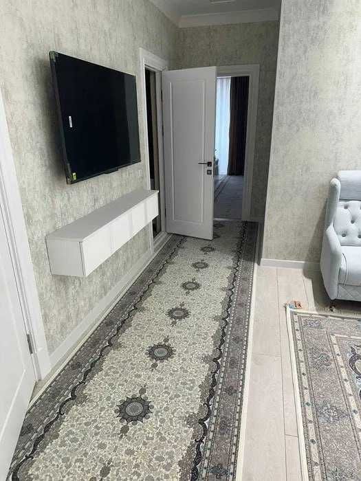 Сдаётся Элитное кв ЖК Сагбан Баурум 3-ком/2/8 ро-н Алмазарский 337*