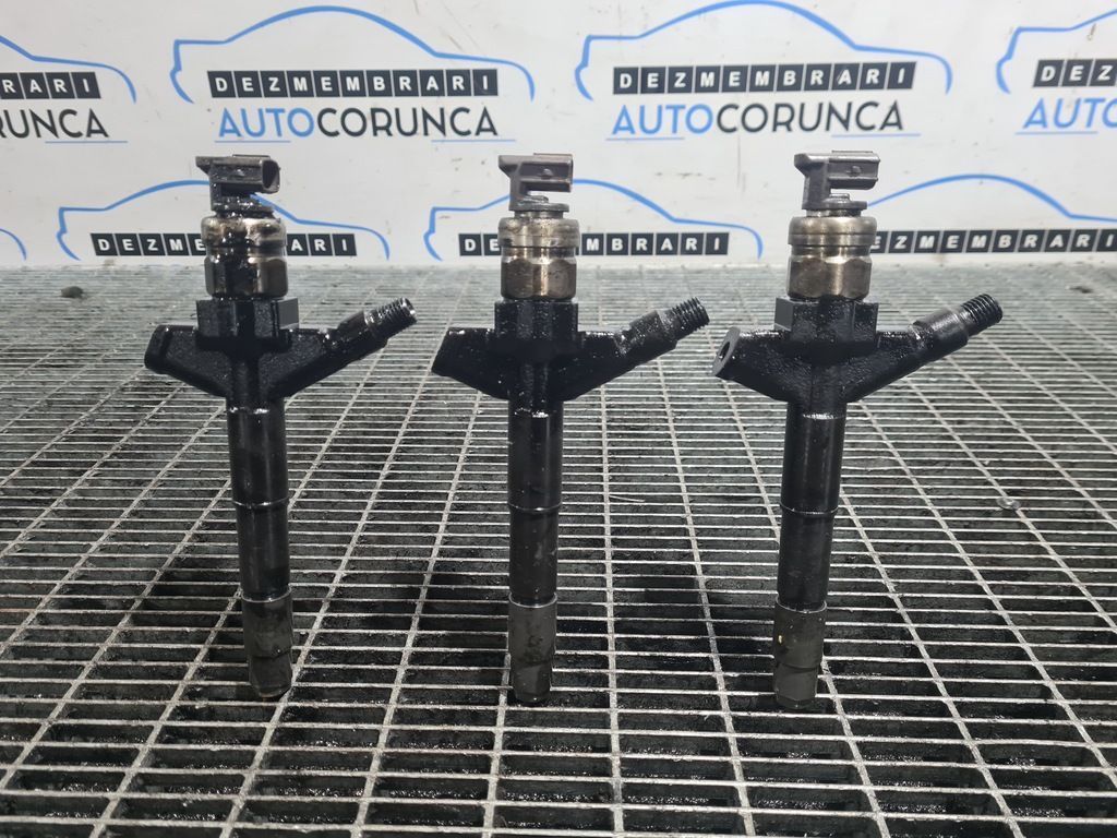 Injector Nissan Pathfinder 2.5 Diesel D40 2004 - 2010 174CP YD25DDTi (922) D820FFF1