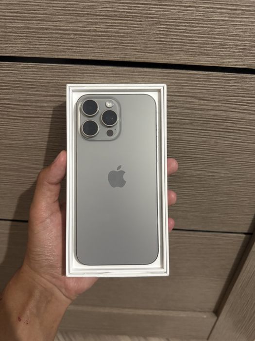 Айфон 15 про макс