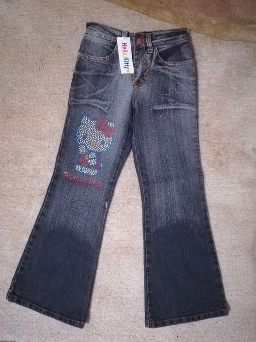 Нови широки дънки с етикет размер 128