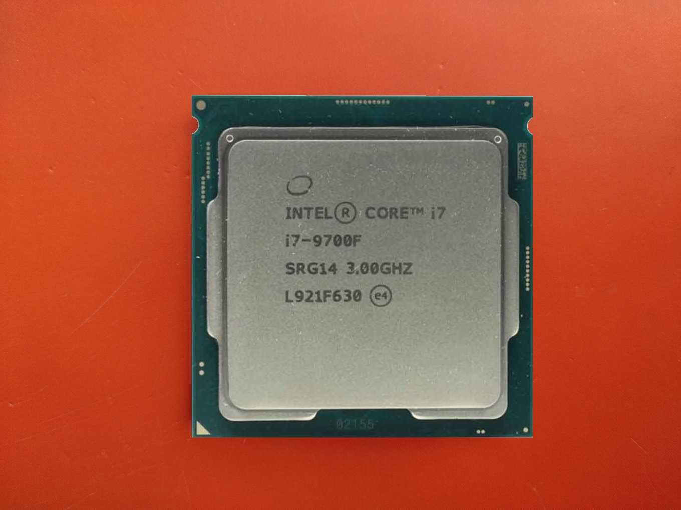 Осемядрен Intel Core i7-9700F (LGA1151 за H310 H370 B365 B360 и др.)