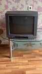Телевизор Panasonic рабочий с подставкой