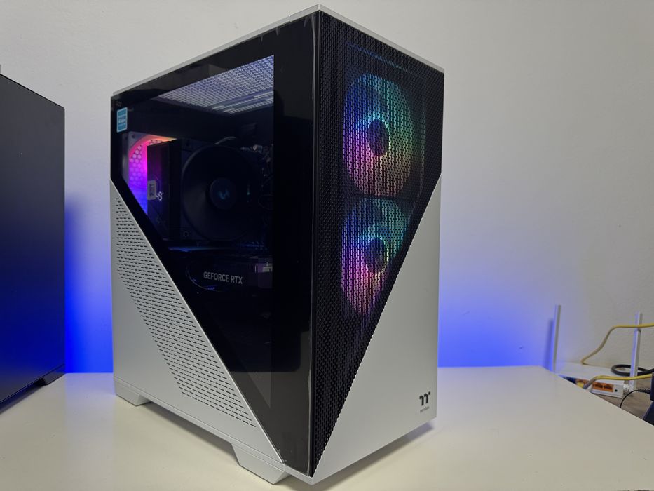 Gaming PC/Геймърски компютър Intel Core i7 13700/32 RAM/RTX 4060
