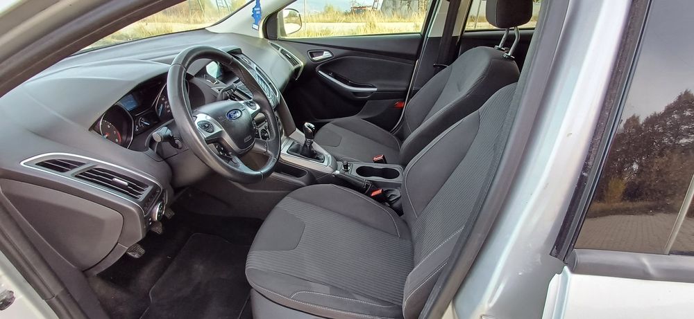 Ford focus 2011 1.6 benzina 105 cp
