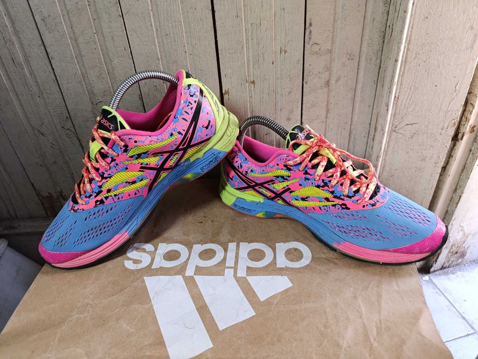 ''ASICS Gel Noosa Tri 10''оригинални маратонки 41.5 номер
