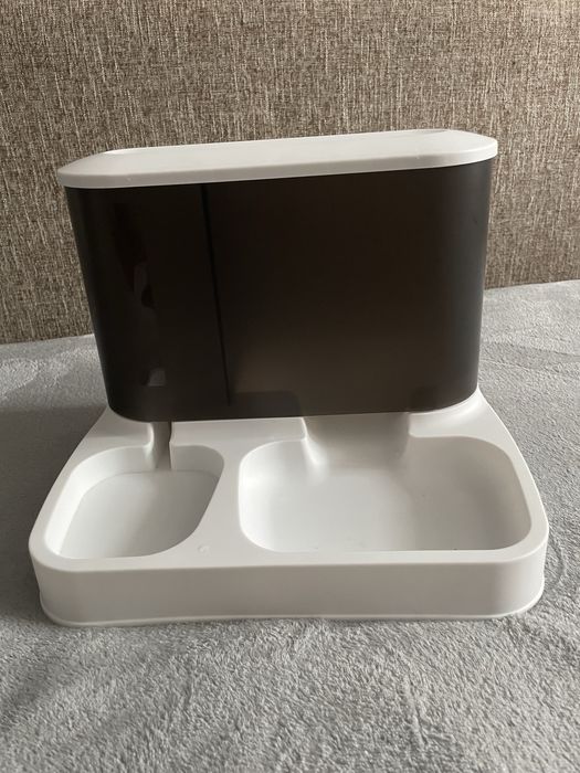 Кормушка/поилка для котиков