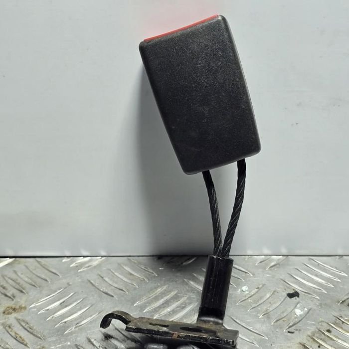 Capsa centura dreapta spate Opel Vectra C facelift