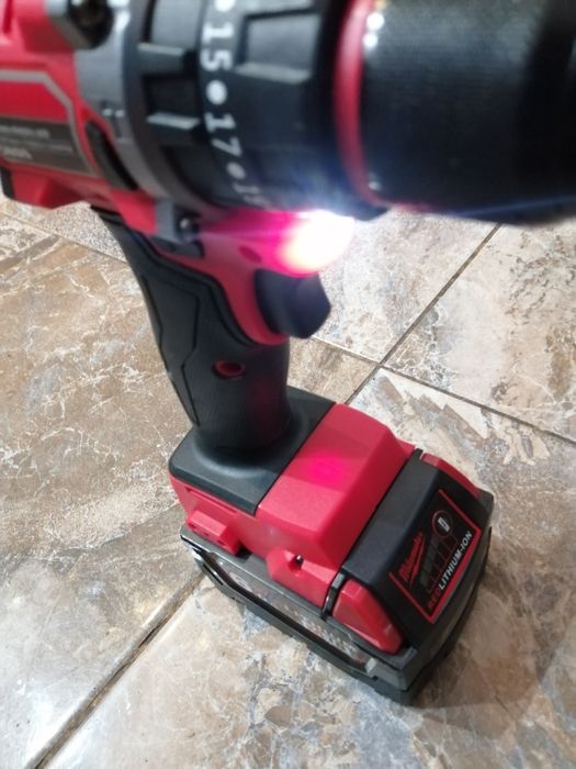 Autofiletanta milwaukee NOU