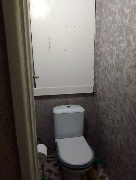 Думбиробод 1/3/4 Панелни дом балкон 1.5/3 чистая ремонт