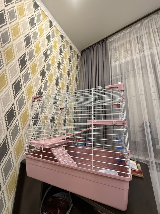 Продаю клетку для грызунов (хомяк, морская свинка,крыса, мышь и т.д)