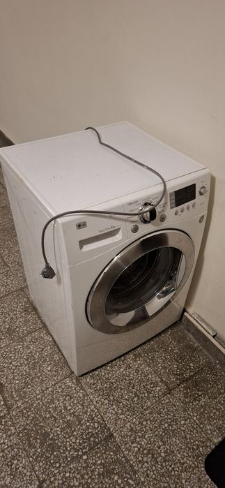 Подарявам ! Пералня LG