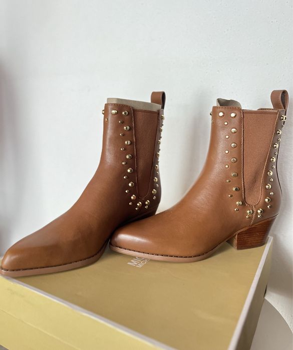 Cizme piele Michael Kors, noi. Marimea 6M/ echivalent 36/36,5