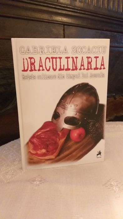 Carte bucate Draculinaria de Gabriela Socaciu, 2010 Tracus Arte