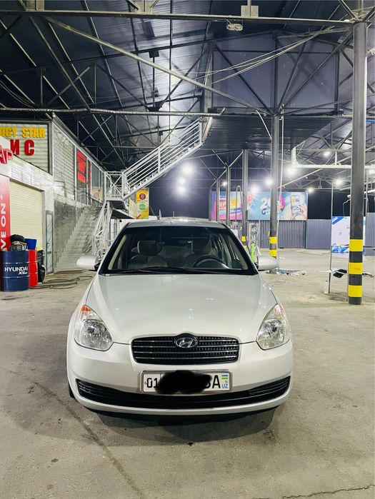 Hyundai _ Accent_