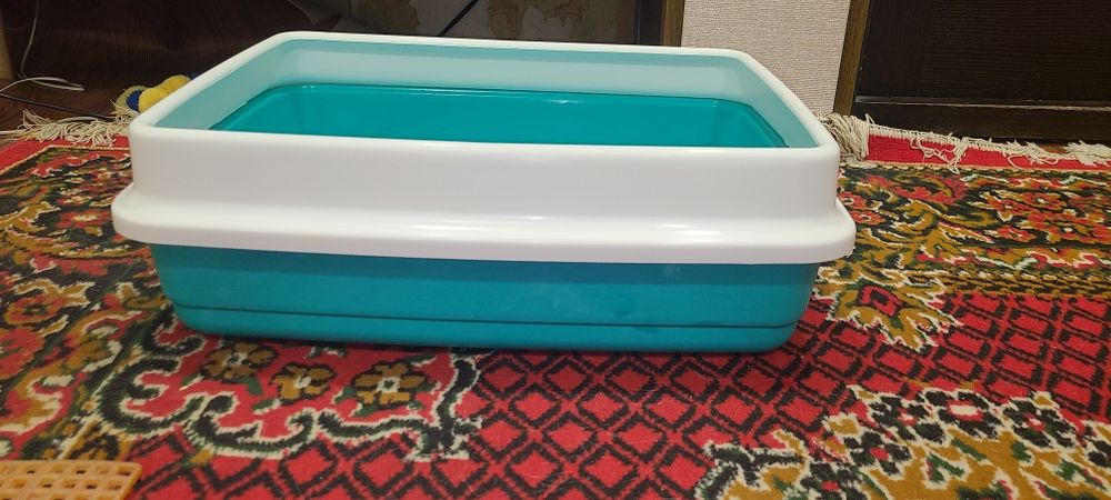 Продам лоток для кошки большой лоток