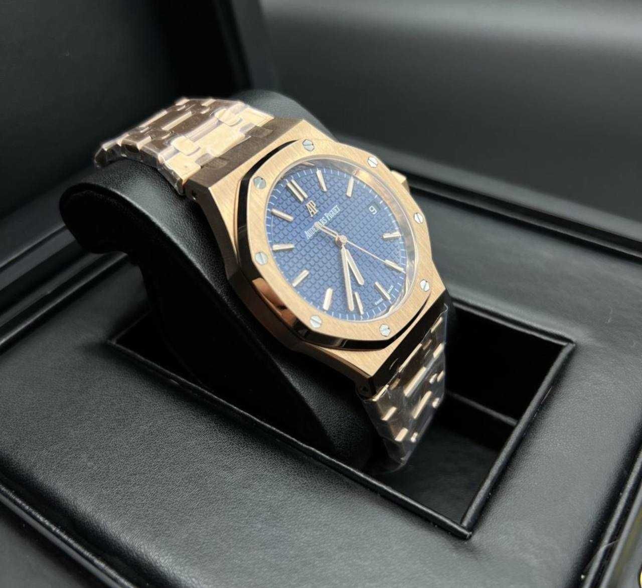 Audemars Piguet Royal Oak Selfwinding 15400OR Blue Dial - K Serial