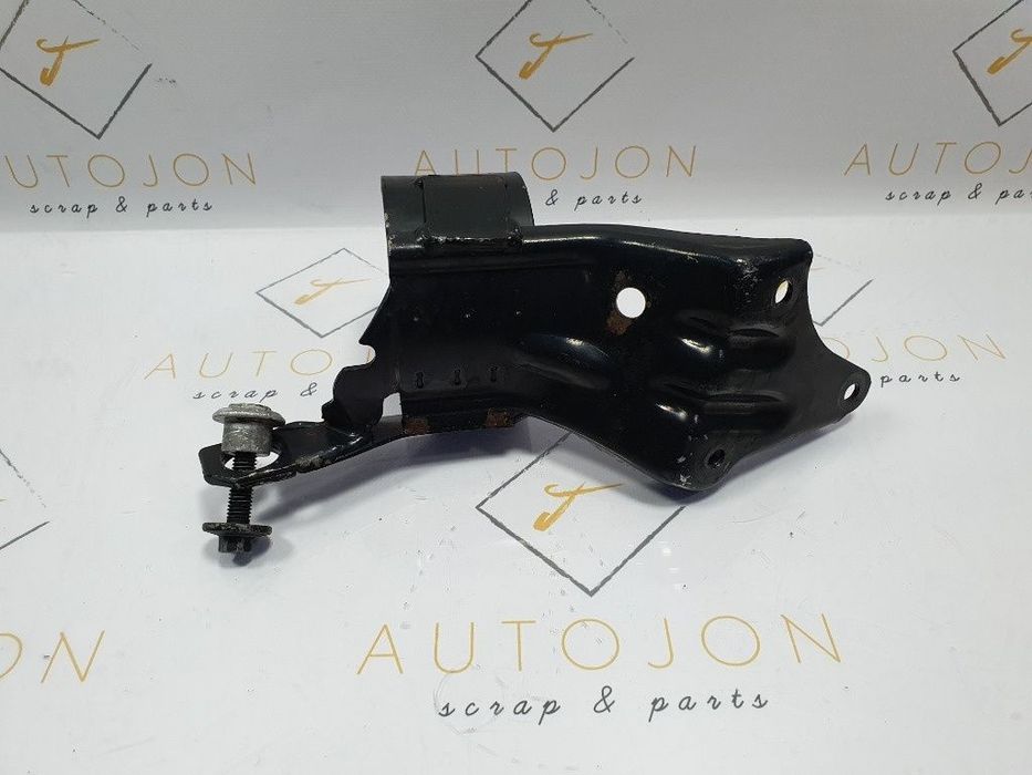 Suport filtru combustibil VOLKSWAGEN PASSAT 3B3 2000 - 2005 TDI AVF, AWX 8D0127224D