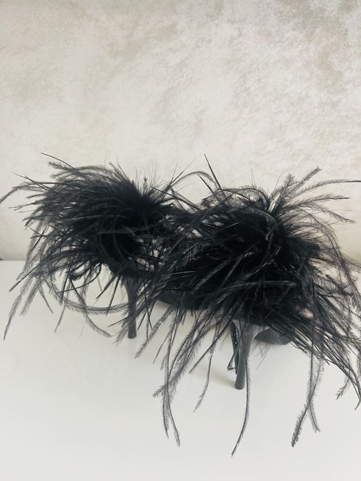 Pantofi stiletto cu penne