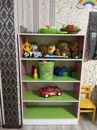 Шкаф для игрушек и книг