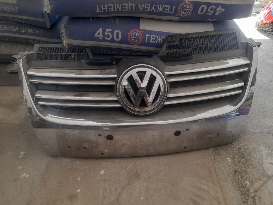 Фолсфаген джетта решотка