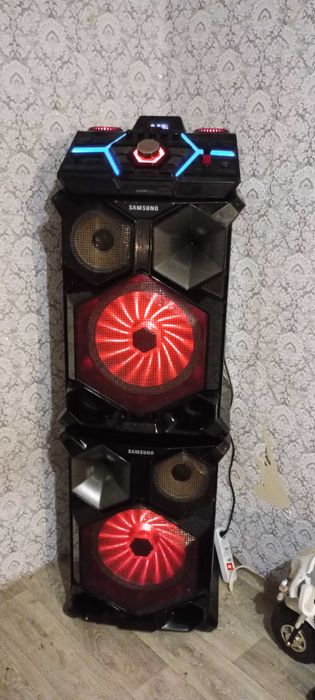 Samsung giga saud Rxd