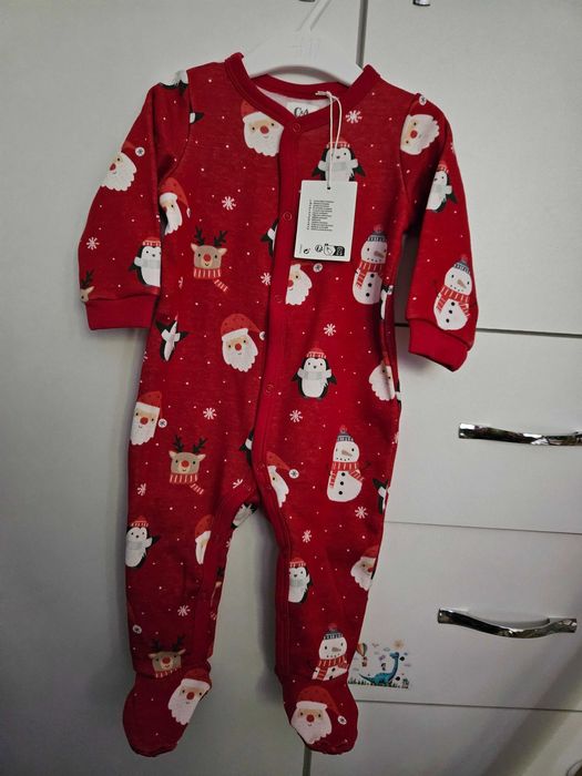 Salopeta de Craciun C&A noua, marimea 74