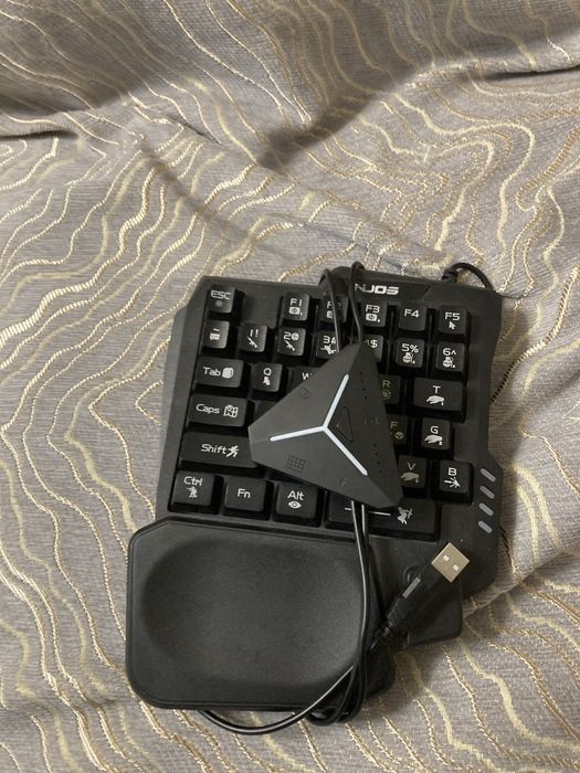 клавиатура nuos продам срочно