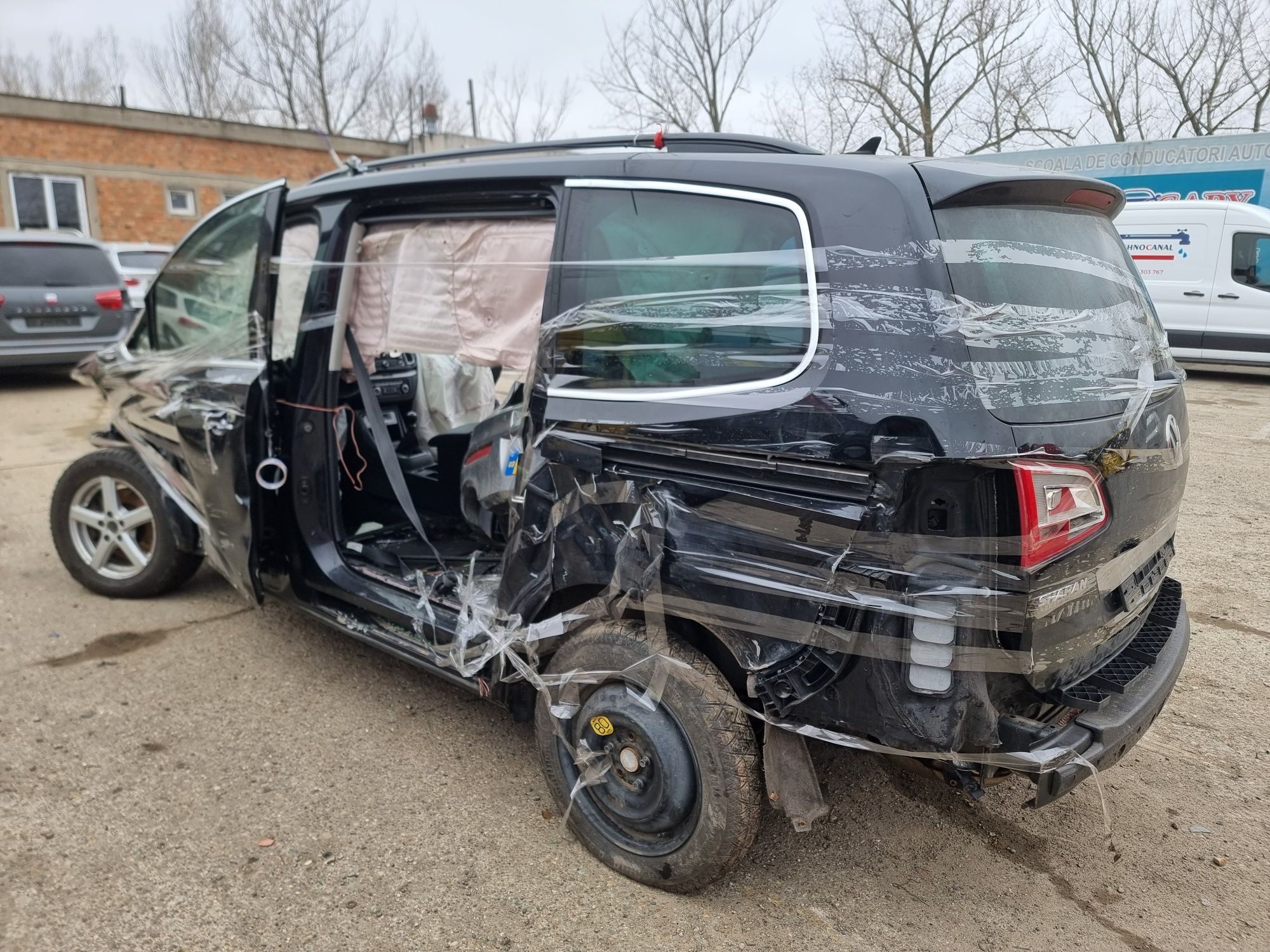 Dezmembrrz vw Sharan/1.4tsi