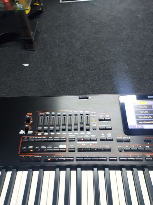 korg pa4x internațional 76 clape