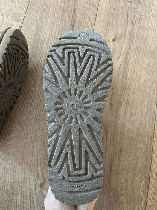 Ugg marimea 37 impecabile