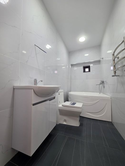 Продаю 1.8 соток евро Коттедж ТТЗ-1