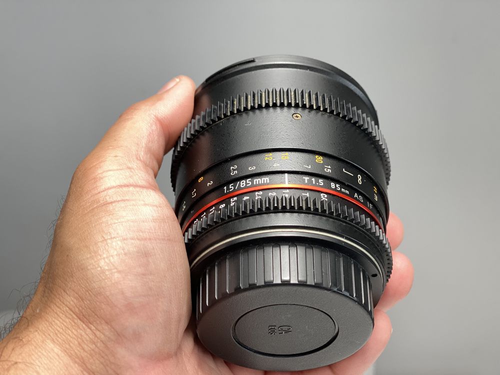 Samyang 85mm T1.5 VDSLR- Canon