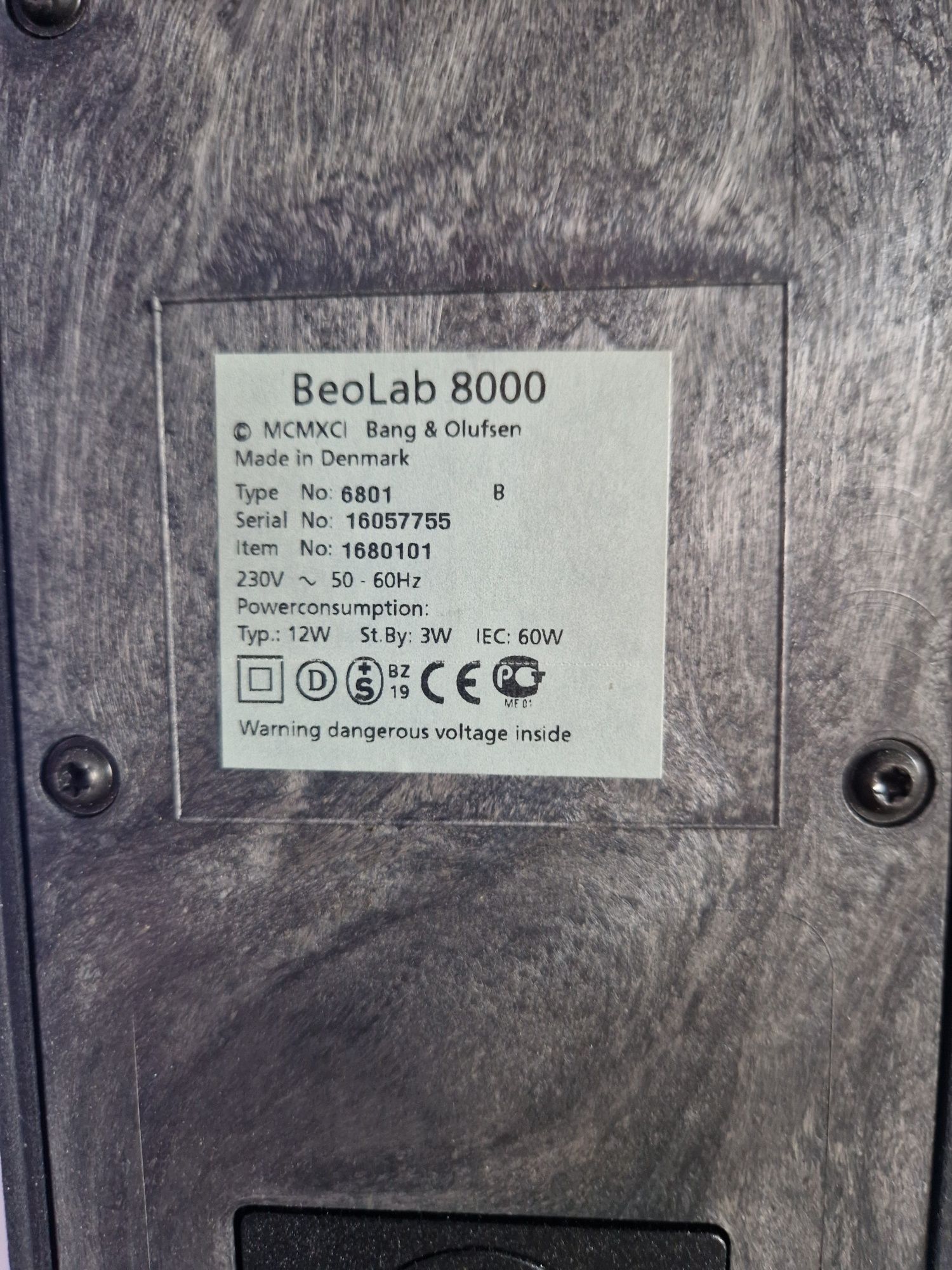 Boxe active Beolab 8000 bang and olufsen