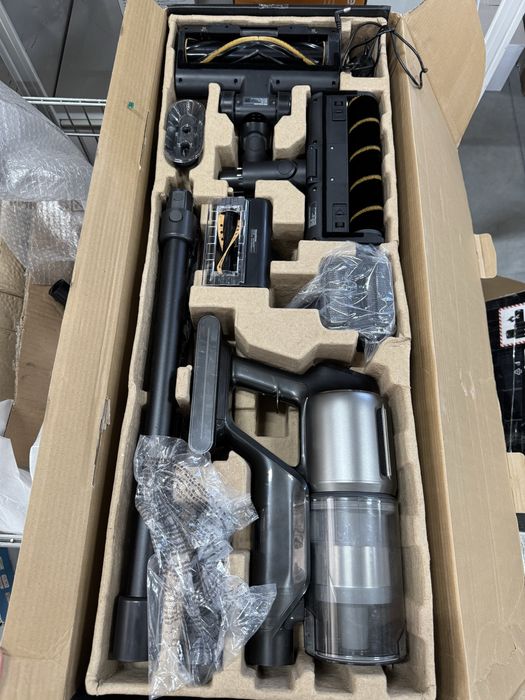 Aspirator cu acumulator Dreame Z30 defect