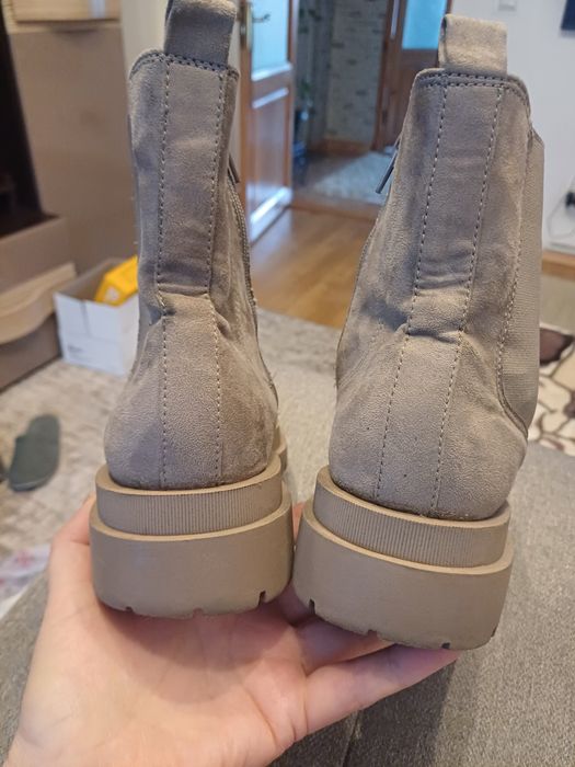 Cizme scurte de damă