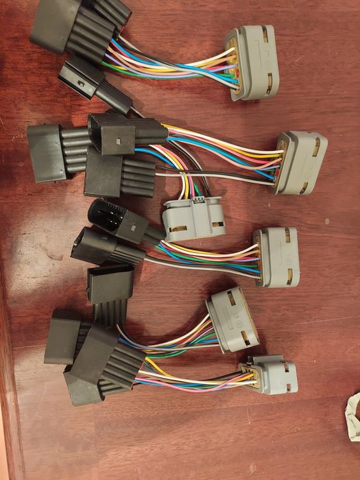 Фишки фары,разъём фары на рестайлинг W221,W216,S350,S500,S63amg