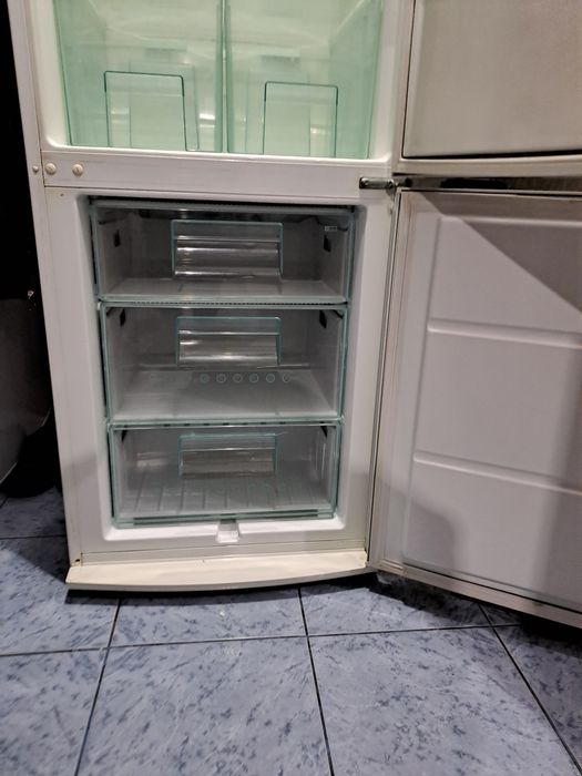 Vind Combina frigorifica Electrolux