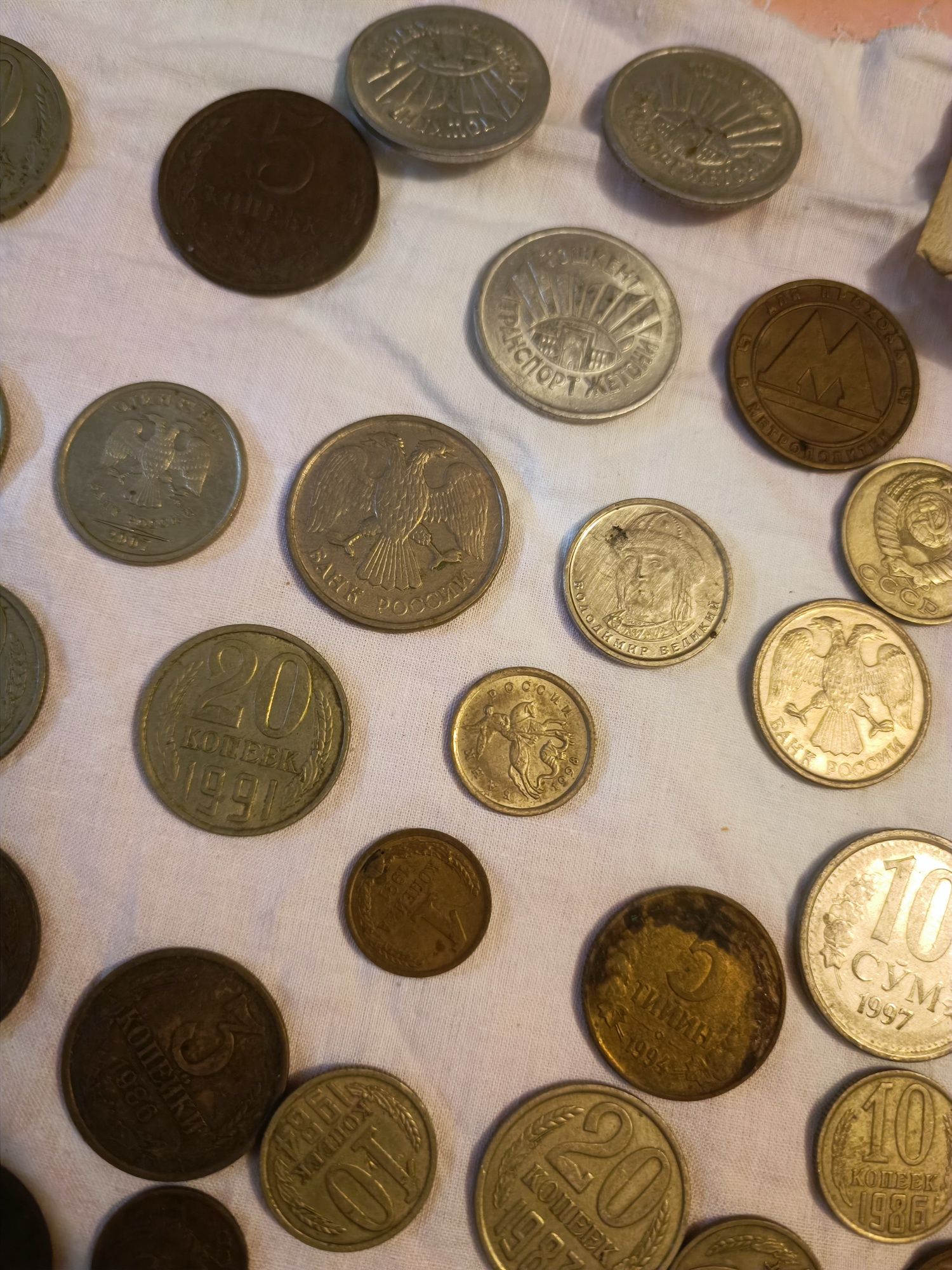 Срочно продам разные монеты СССР