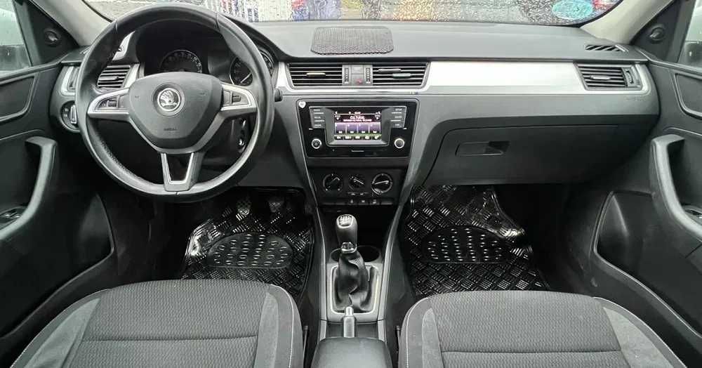 Vand Skoda Rapid fabr 2016 *LED* 1.6 TDI stare impecabila urgent diese